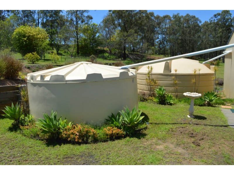 4 Beames Drive, Laidley South QLD 4341