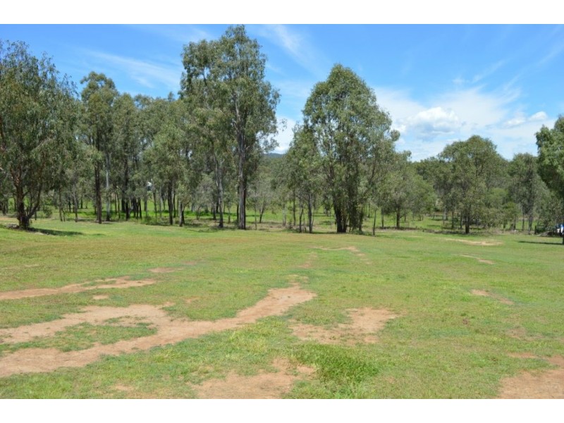4 Beames Drive, Laidley South QLD 4341
