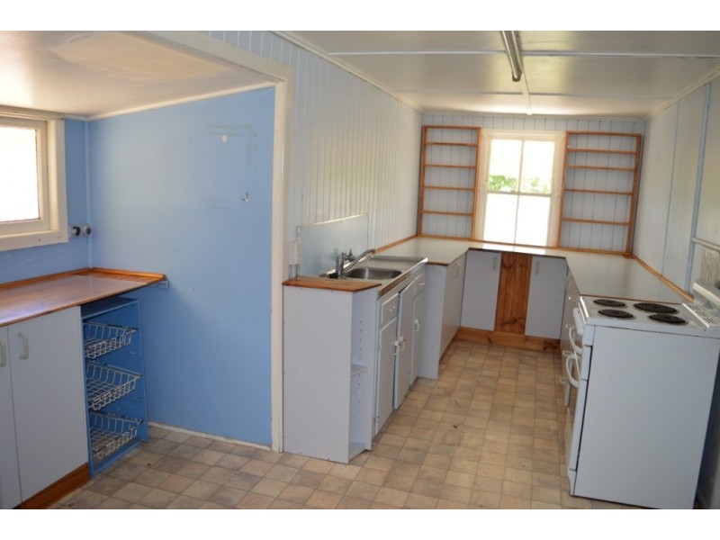 122 Edward Street, Laidley QLD 4341