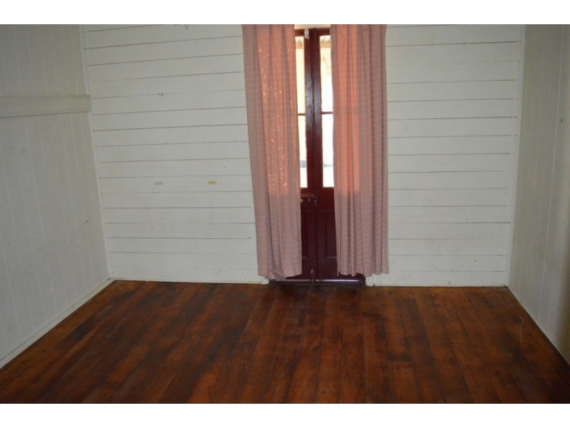 122 Edward Street, Laidley QLD 4341