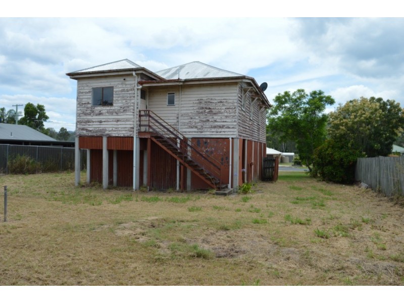 4 Burns Street, Fernvale QLD 4306