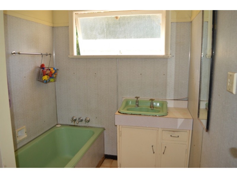 1 Drayton Street, Laidley QLD 4341