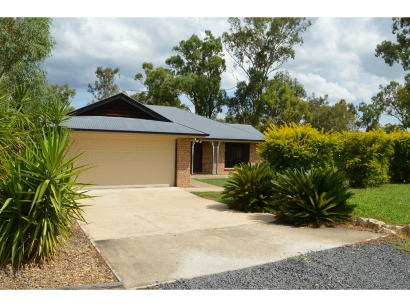3 Fiona Crt, Laidley Heights QLD 4341