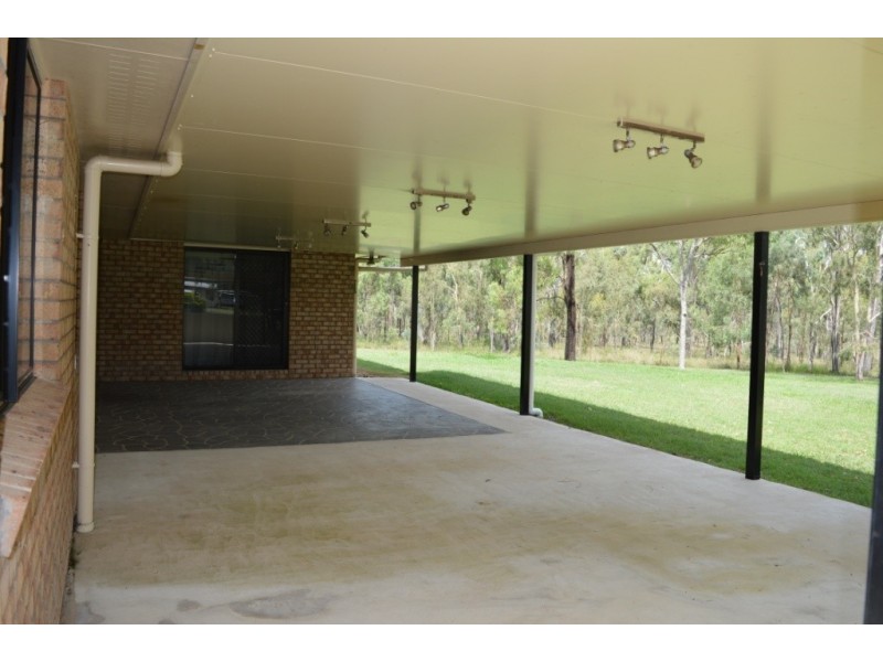 3 Fiona Crt, Laidley Heights QLD 4341