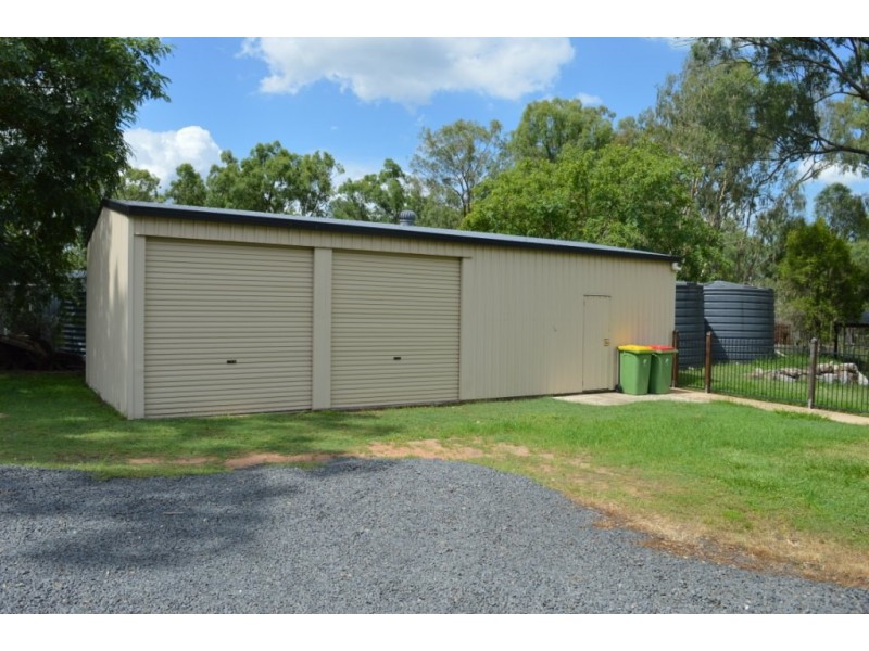 3 Fiona Crt, Laidley Heights QLD 4341