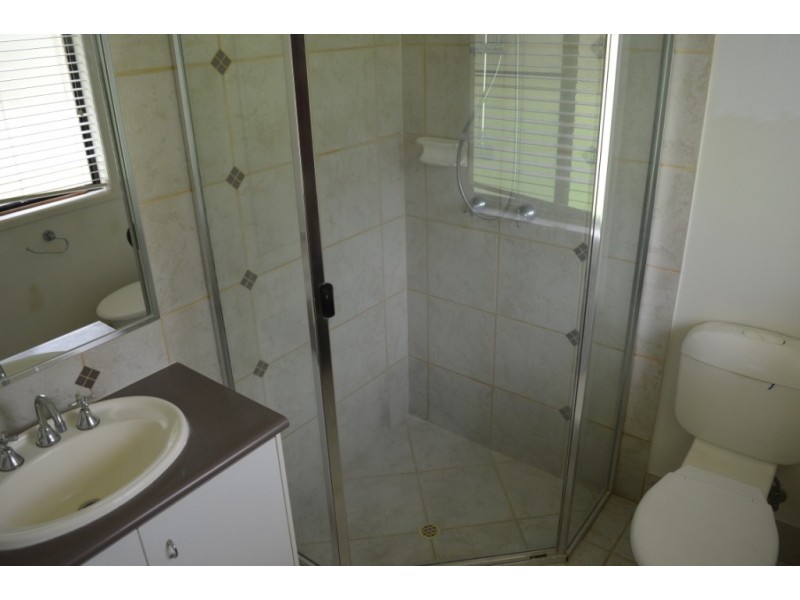 3 Fiona Crt, Laidley Heights QLD 4341