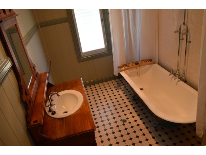 14 Curlew Place, Laidley Heights QLD 4341