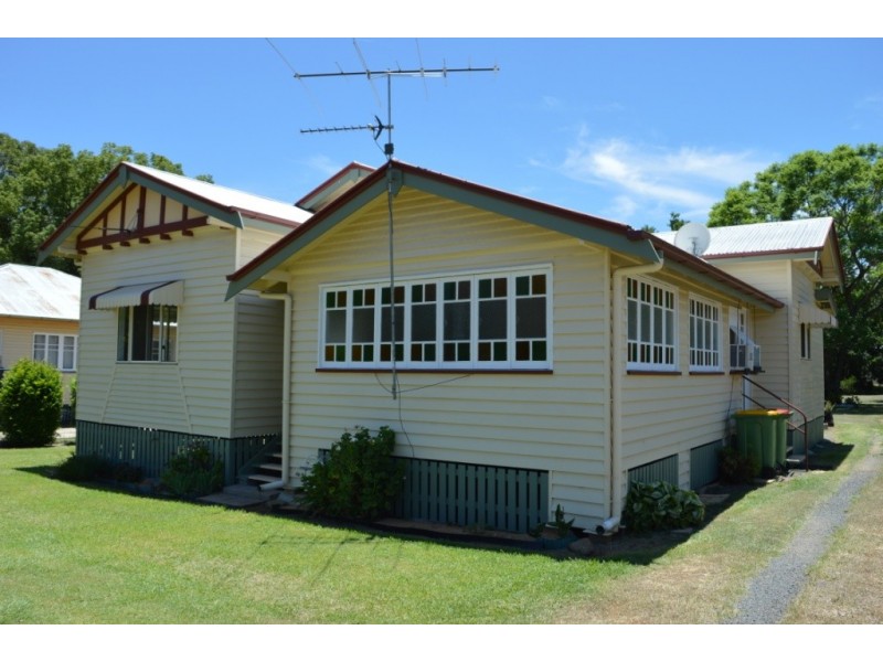 26 Church Street, Forest Hill QLD 4342