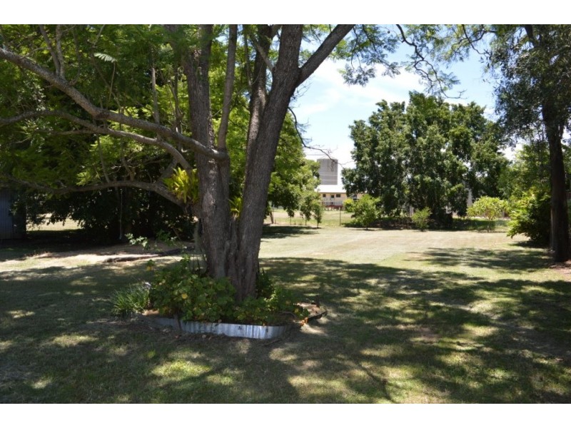 26 Church Street, Forest Hill QLD 4342