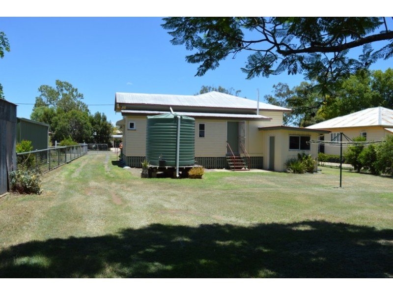26 Church Street, Forest Hill QLD 4342