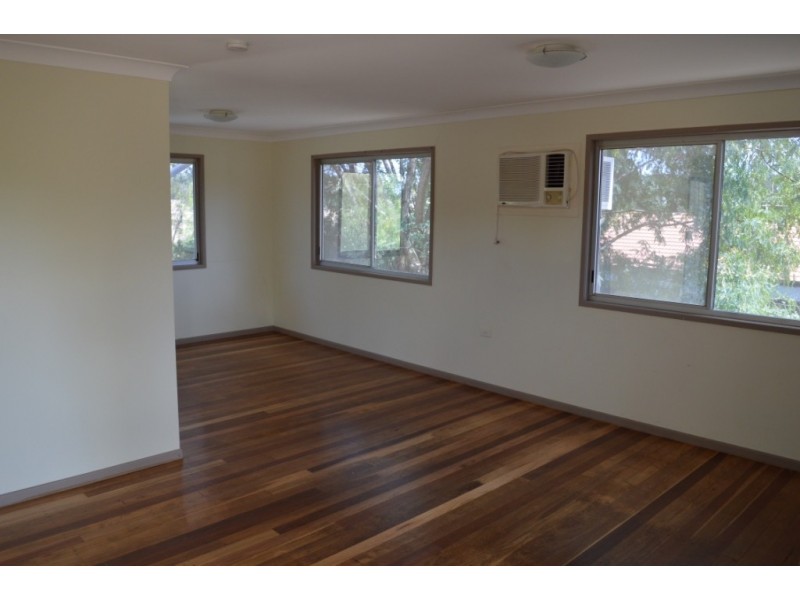 17 Gutt Rd, Regency Downs QLD 4341