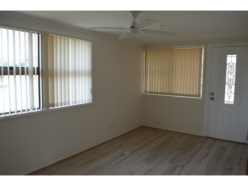 27 Mort Street, Laidley QLD 4341