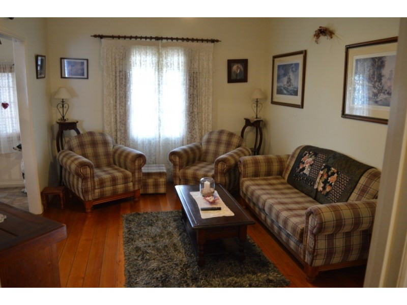 24 Orton Street, Laidley QLD 4341