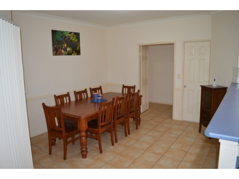 25 Lachlan Way, Placid Hills QLD 4343