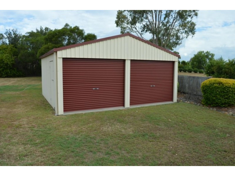 25 Lachlan Way, Placid Hills QLD 4343