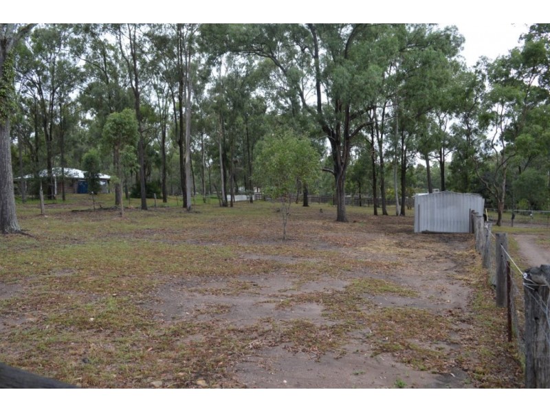 16 Beacon Road, Lowood QLD 4311