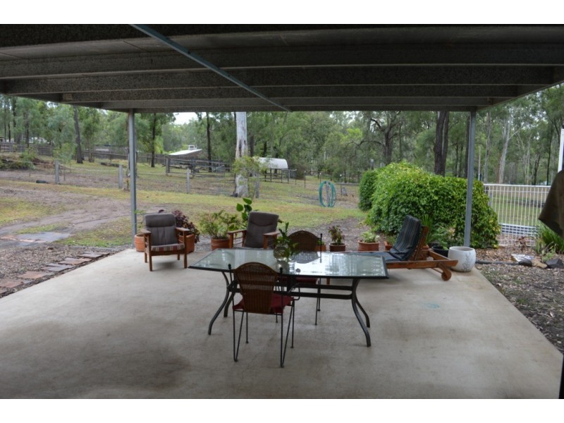 16 Beacon Road, Lowood QLD 4311