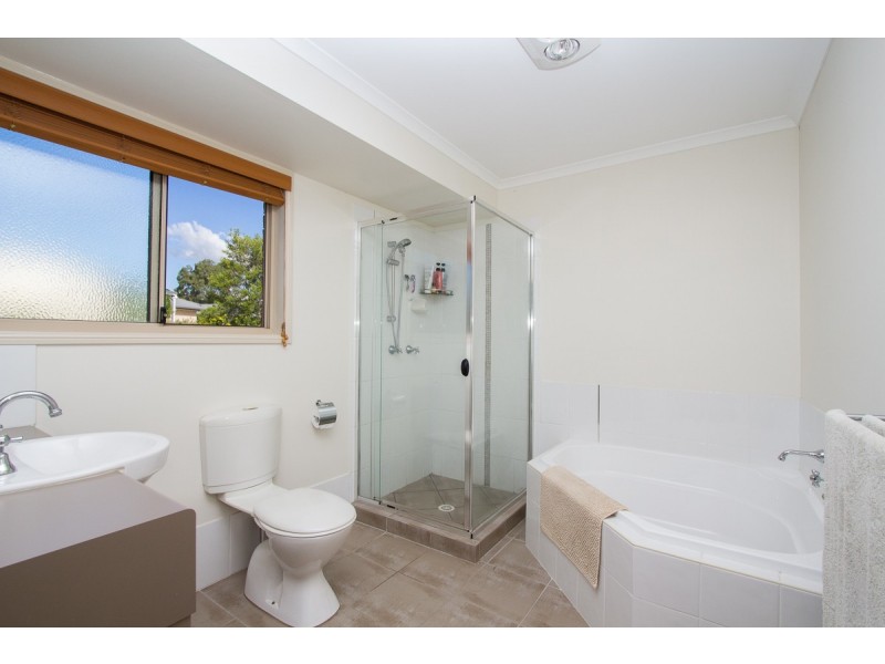 11 Bellve Court, Plainland QLD 4341