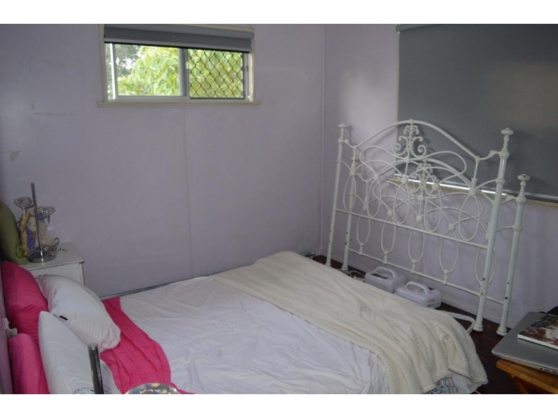 15 Park Street, Lowood QLD 4311