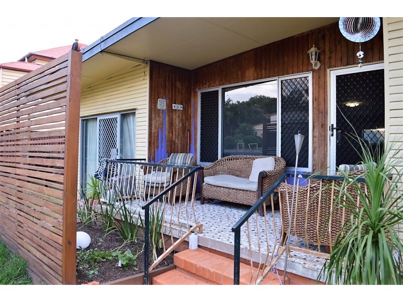 15 Park Street, Lowood QLD 4311