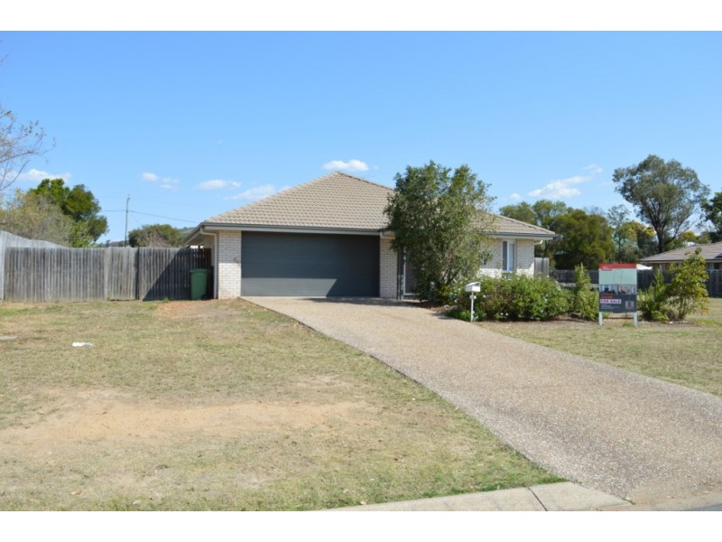 19 Williams Street, Lowood QLD 4311