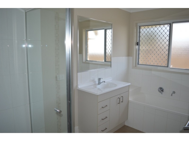 19 Williams Street, Lowood QLD 4311