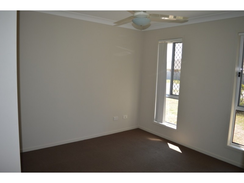 19 Williams Street, Lowood QLD 4311