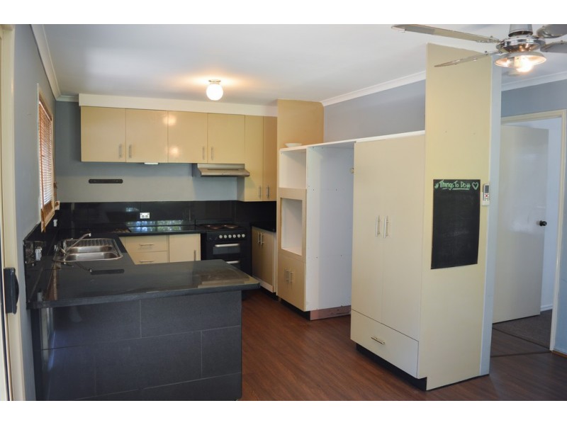 13 Mallard Court, Laidley Heights QLD 4341