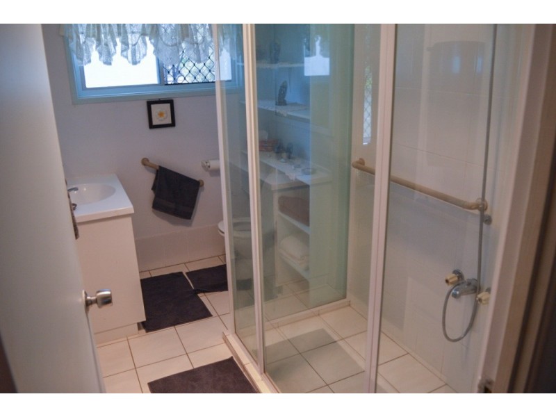 18 Pitt Road, Laidley Heights QLD 4341