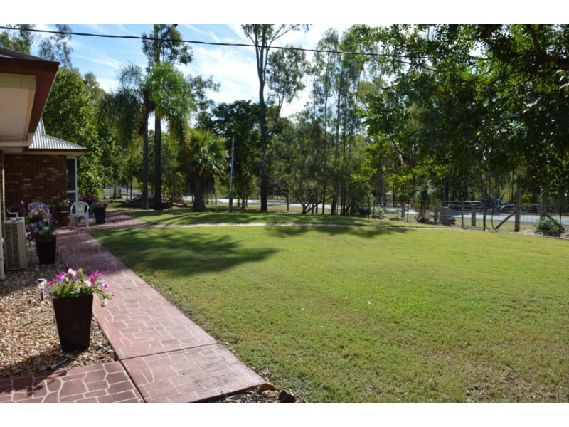 75 Walnut Drive, Brightview QLD 4311