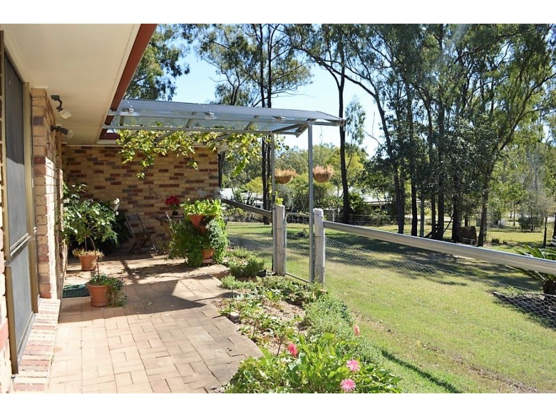 6 Miles Road, Laidley Heights QLD 4341