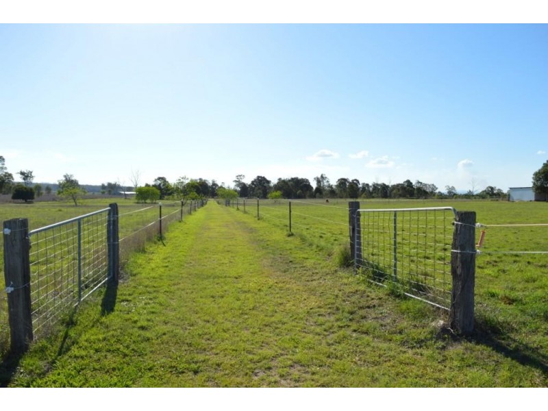 13 Laidley-Plainland Rd, Laidley North QLD 4341