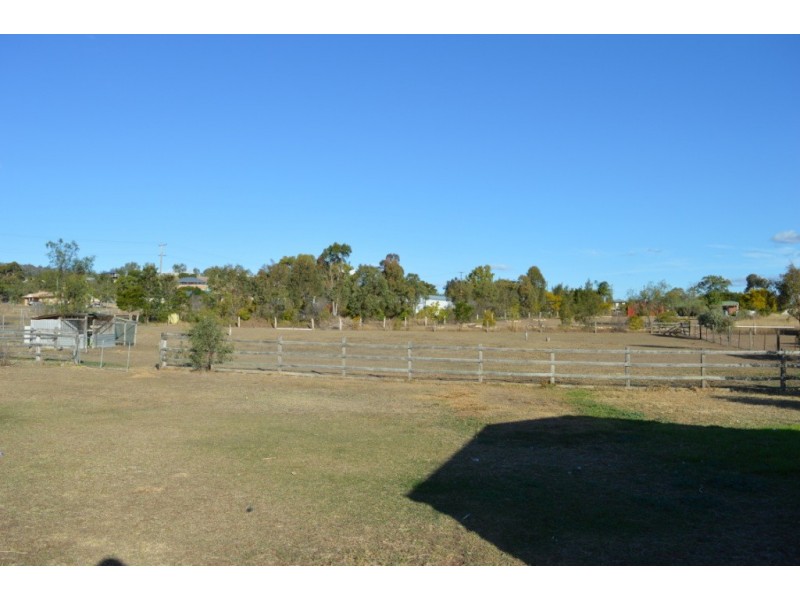 10 Acacia Court, Plainland QLD 4341