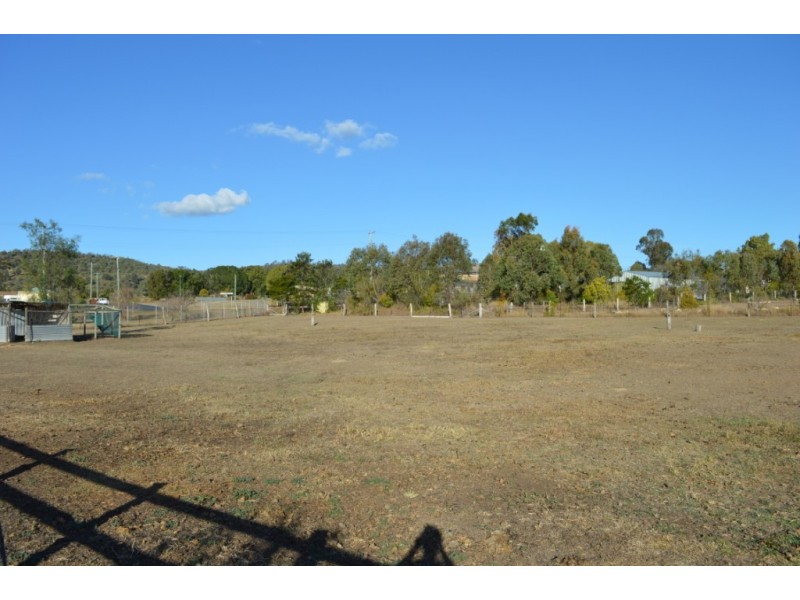 10 Acacia Court, Plainland QLD 4341