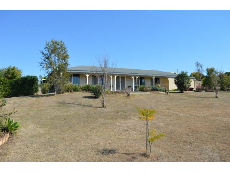151 Lakes Drive, Laidley Heights QLD 4341