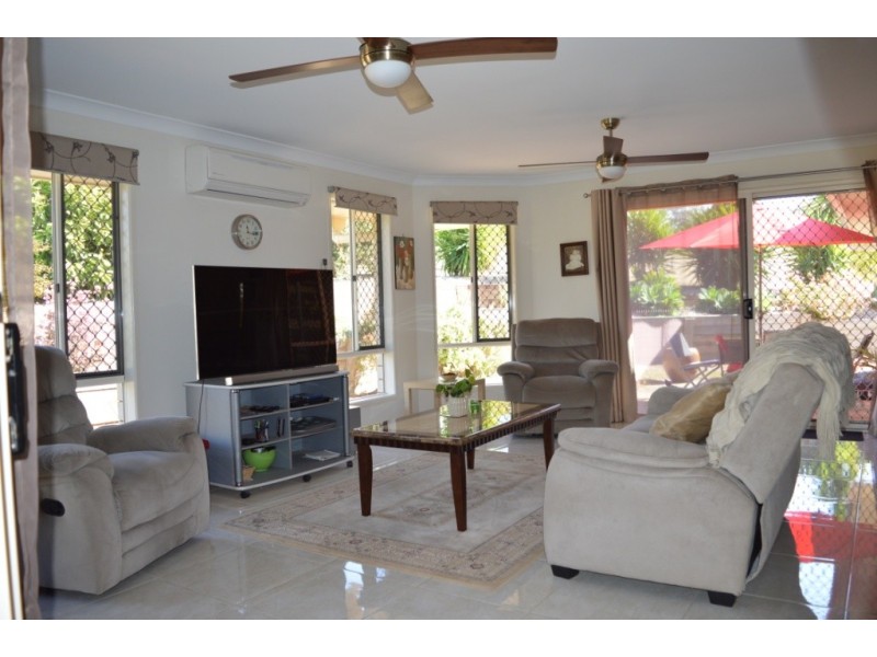 151 Lakes Drive, Laidley Heights QLD 4341