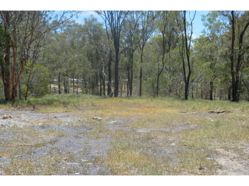 26 Raymont Drive, Glenore Grove QLD 4342