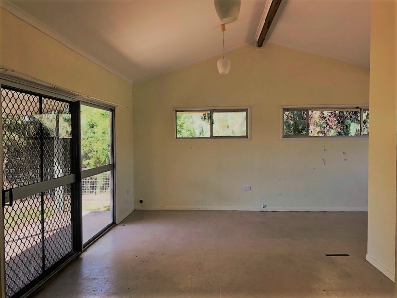 34 Thomas St, Laidley QLD 4341