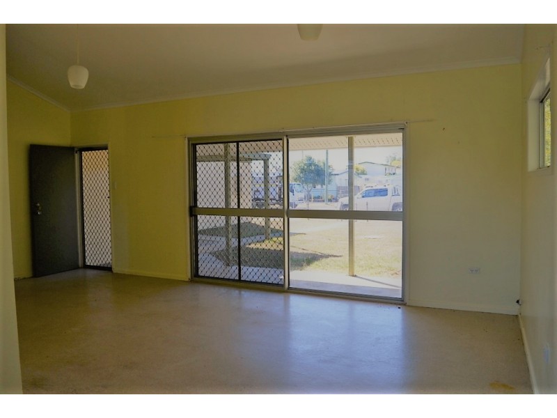 34 Thomas St, Laidley QLD 4341