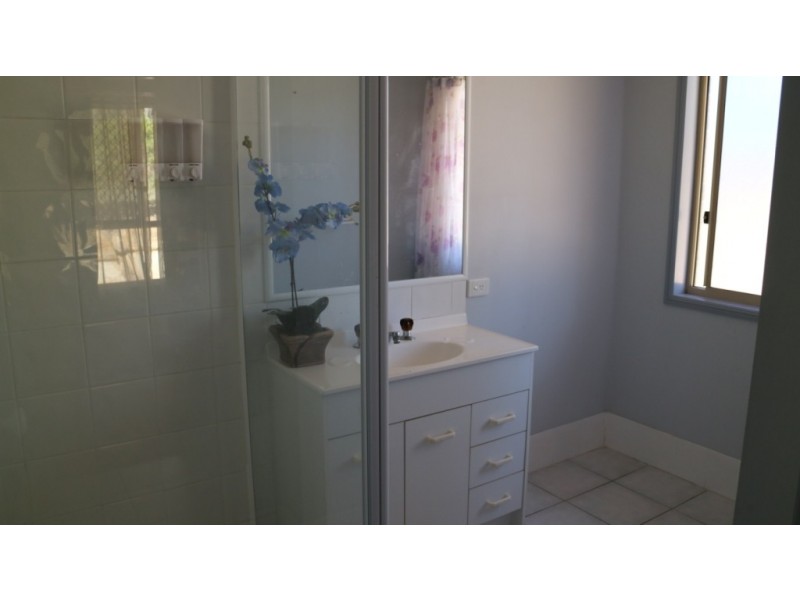 2 Amy Drive, Laidley Heights QLD 4341