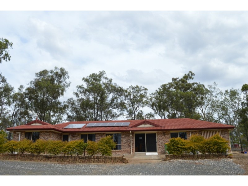 2 Amy Drive, Laidley Heights QLD 4341