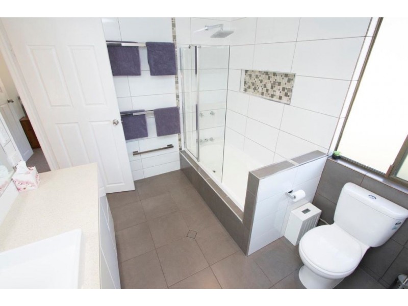 62 Limosa Rd, Lowood QLD 4311