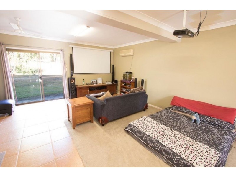 62 Limosa Rd, Lowood QLD 4311