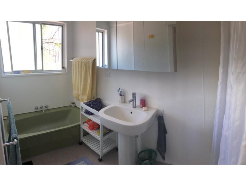 2 Sandpiper Drive, Regency Downs QLD 4341