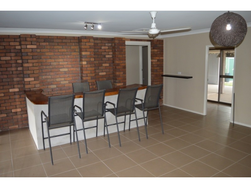 6 Burnham Street, Forest Hill QLD 4342