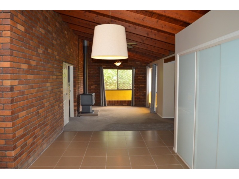 6 Burnham Street, Forest Hill QLD 4342