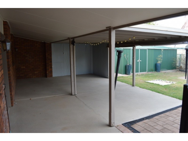 6 Burnham Street, Forest Hill QLD 4342