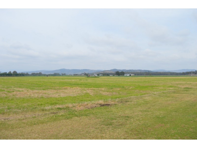 9-11 Mulgowie Road, Laidley South QLD 4341