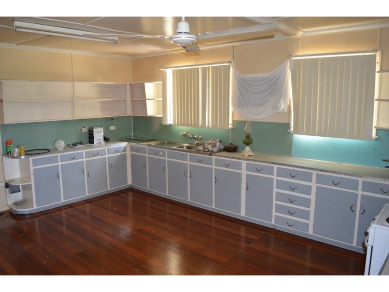 9-11 Mulgowie Road, Laidley South QLD 4341