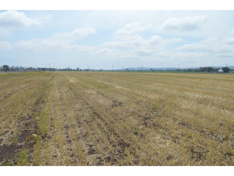 9-11 Mulgowie Road, Laidley South QLD 4341